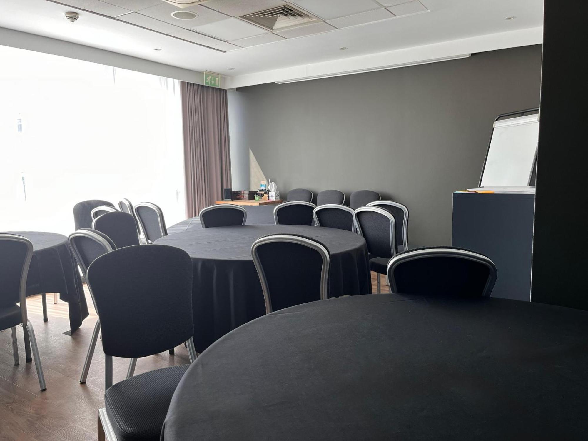 B&B Hotel דרבי מראה חיצוני תמונה